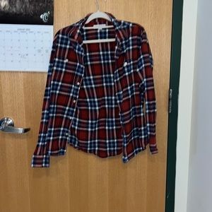 Aeropostale, the colors are red and many other colors.